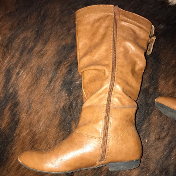 Fall Boots - Picture 2 of 2